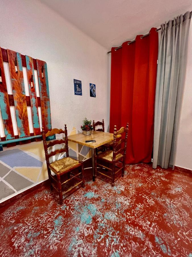 Loft Apart&Hostal 滨海略雷特 外观 照片