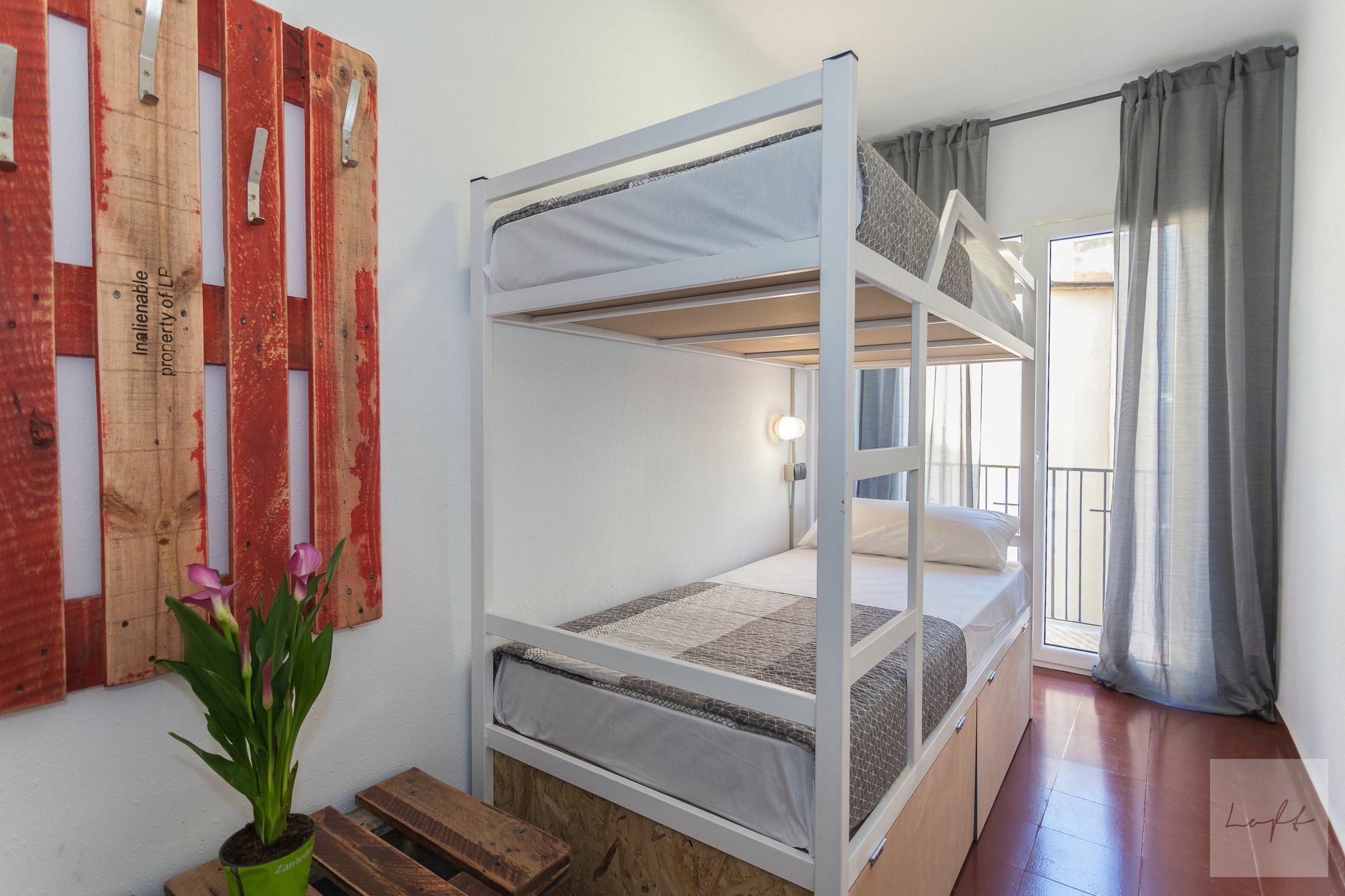 Loft Apart&Hostal 滨海略雷特 外观 照片