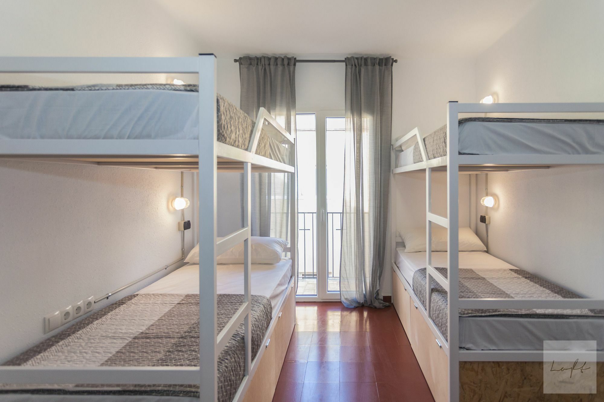 Loft Apart&Hostal 滨海略雷特 外观 照片