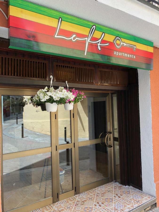 Loft Apart&Hostal 滨海略雷特 外观 照片